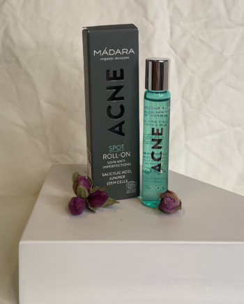 Madara Acne Spot Roll-on